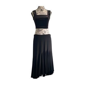 🕯️ Black High-Low Pleated Skirt – Size M (Jane & John)